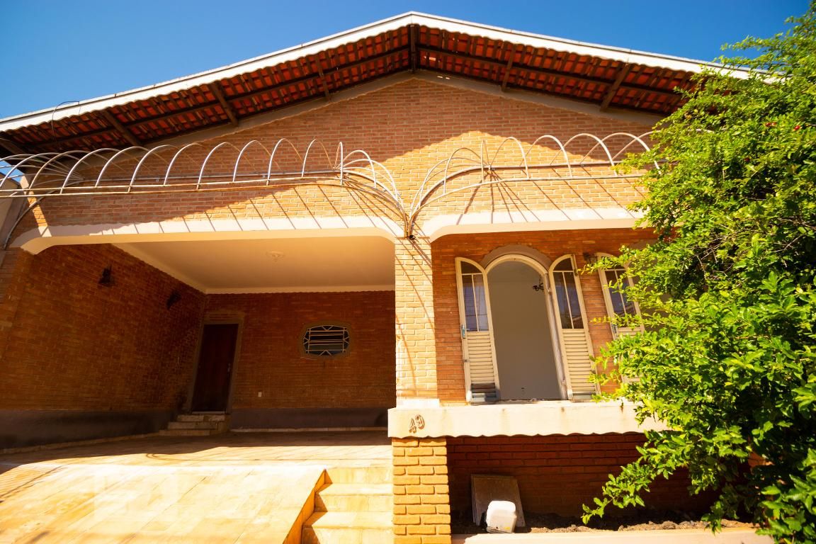 Casa à Venda - Jardim Chapadão, 3 Quartos,  900 m2 em , Campinas - sp | SoloBR