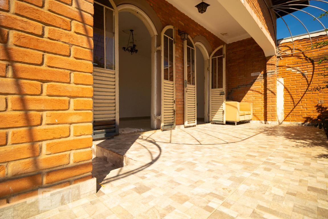 Casa à Venda - Jardim Chapadão, 3 Quartos,  900 m2 em , Campinas - sp | SoloBR