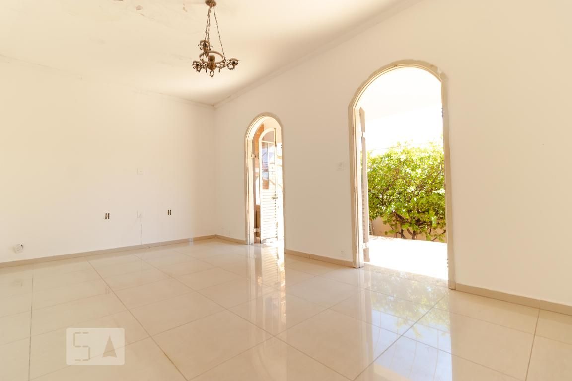 Casa à Venda - Jardim Chapadão, 3 Quartos,  900 m2 em , Campinas - sp | SoloBR