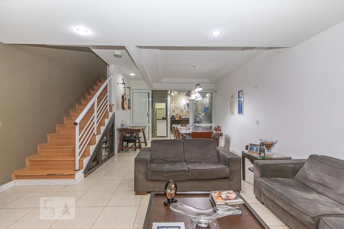 Casa, 4 quartos, 250 m² - Foto 1