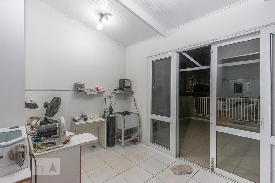 Casa, 4 quartos, 250 m² - Foto 34