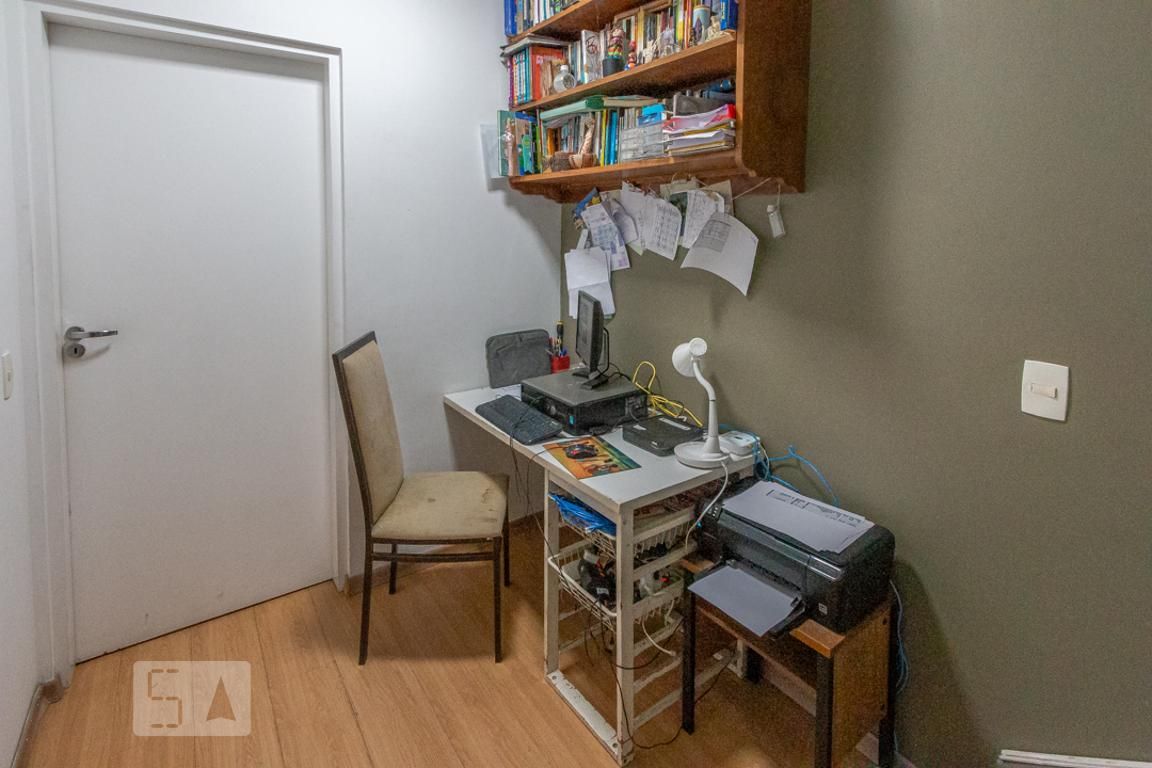 Casa, 4 quartos, 250 m² - Foto 47