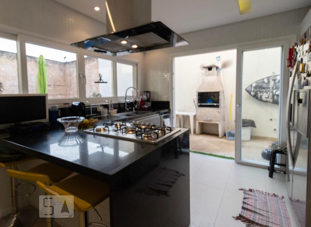 Casa, 3 quartos, 263 m² - Foto 47