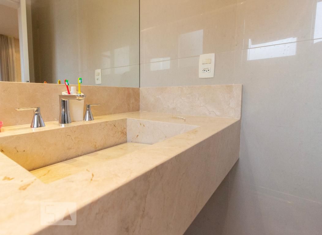 Casa, 3 quartos, 263 m² - Foto 33