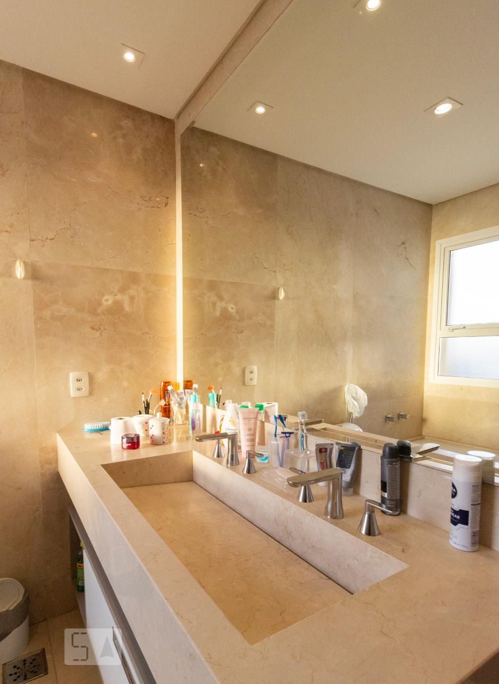 Casa, 3 quartos, 263 m² - Foto 35