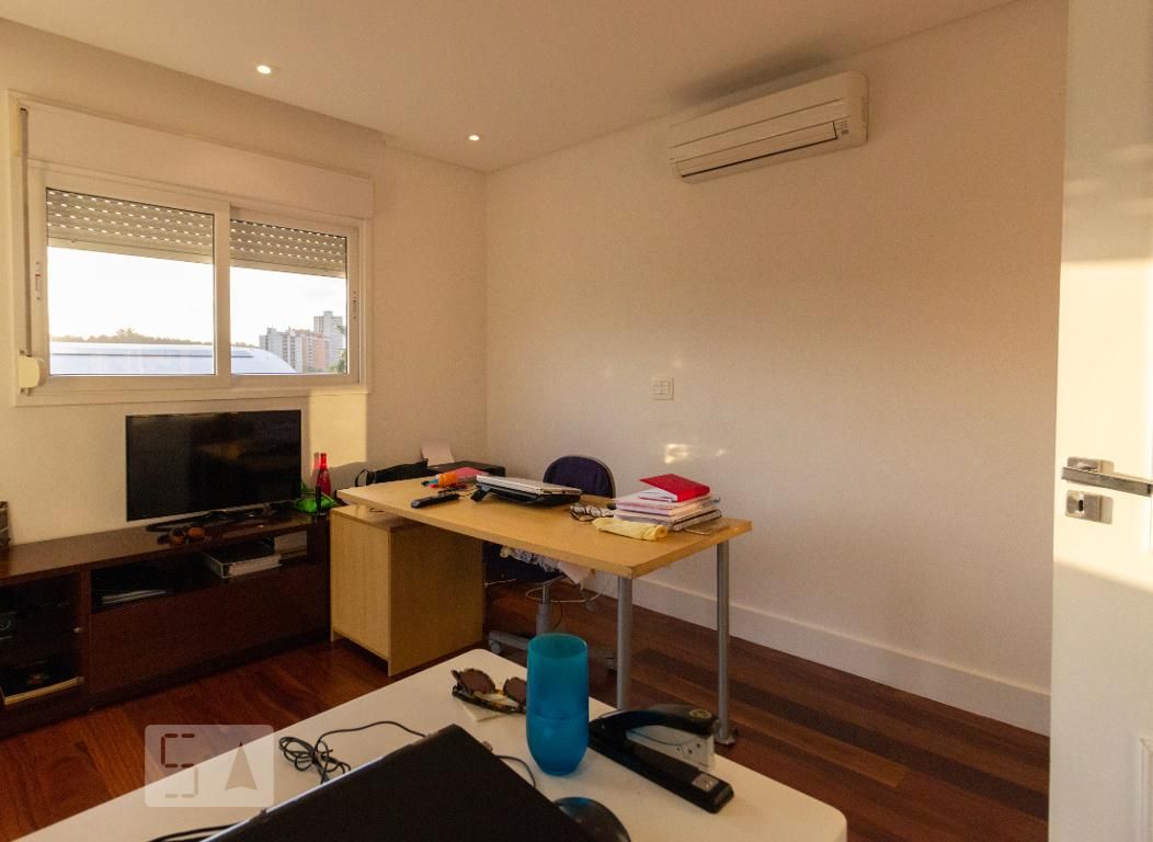 Casa, 3 quartos, 263 m² - Foto 27