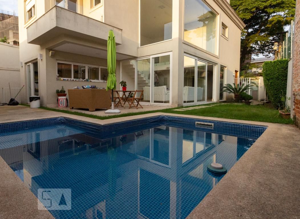 Casa, 3 quartos, 263 m² - Foto 57