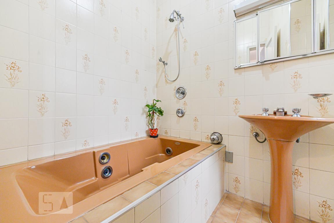 Casa, 3 quartos, 240 m² - Foto 25