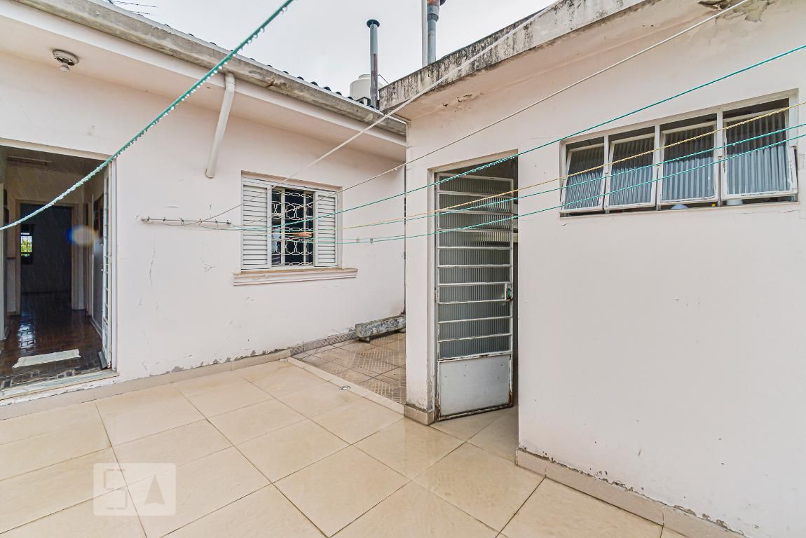 Casa, 3 quartos, 240 m² - Foto 53