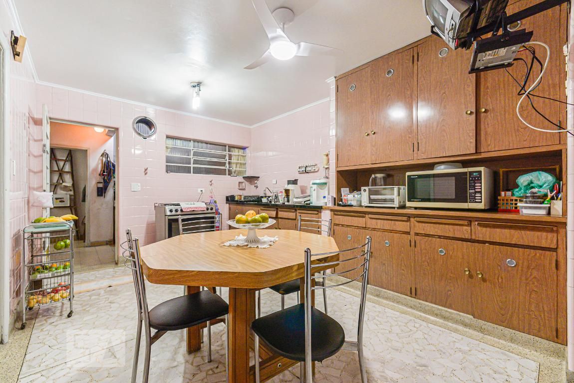 Casa, 3 quartos, 240 m² - Foto 36