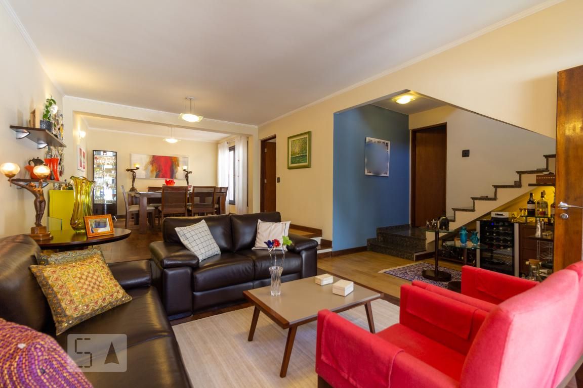 Casa, 4 quartos, 260 m² - Foto 1