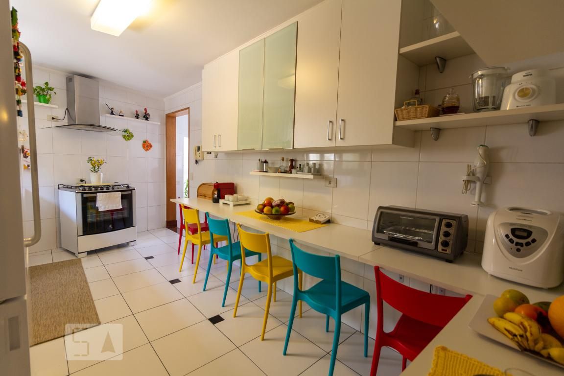 Casa, 4 quartos, 260 m² - Foto 36