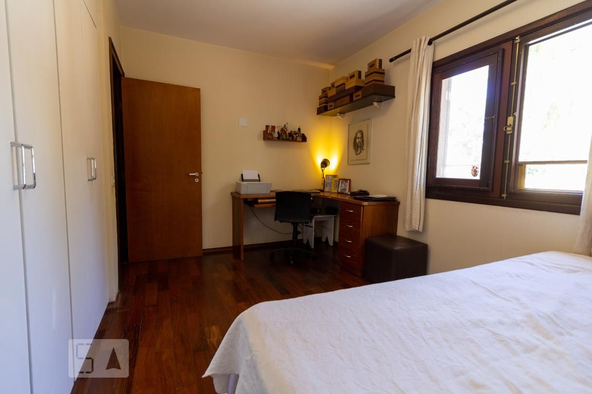 Casa, 4 quartos, 260 m² - Foto 23