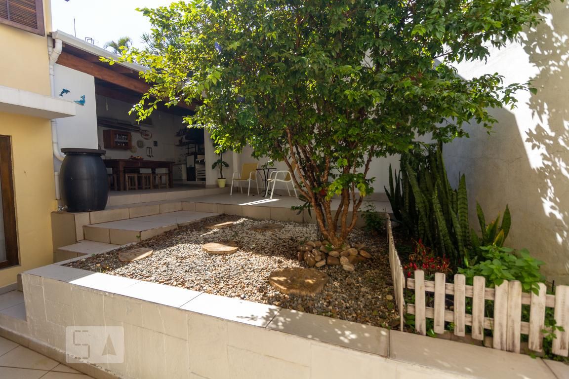 Casa, 4 quartos, 260 m² - Foto 43