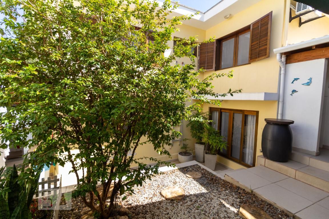 Casa, 4 quartos, 260 m² - Foto 54