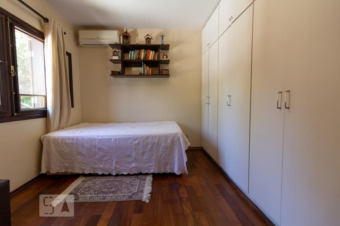 Casa, 4 quartos, 260 m² - Foto 24