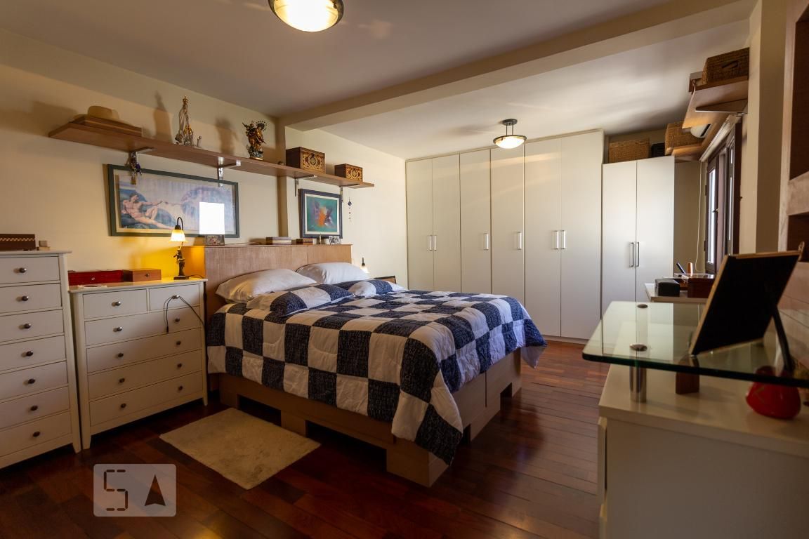Casa, 4 quartos, 260 m² - Foto 27