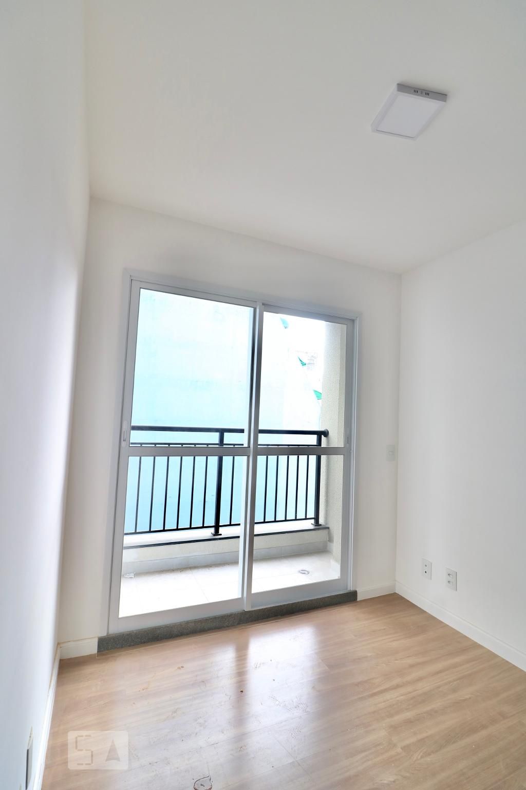 Apartamento, 1 quarto, 28 m² - Foto 3
