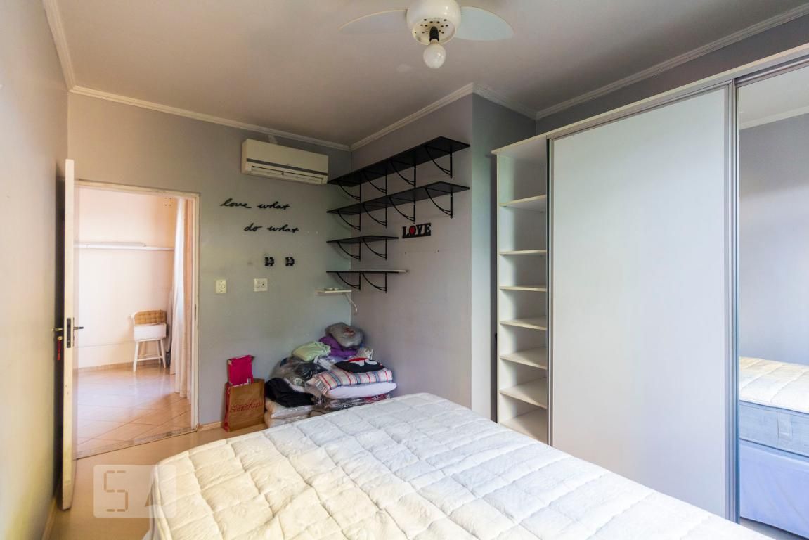 Casa, 3 quartos, 198 m² - Foto 33