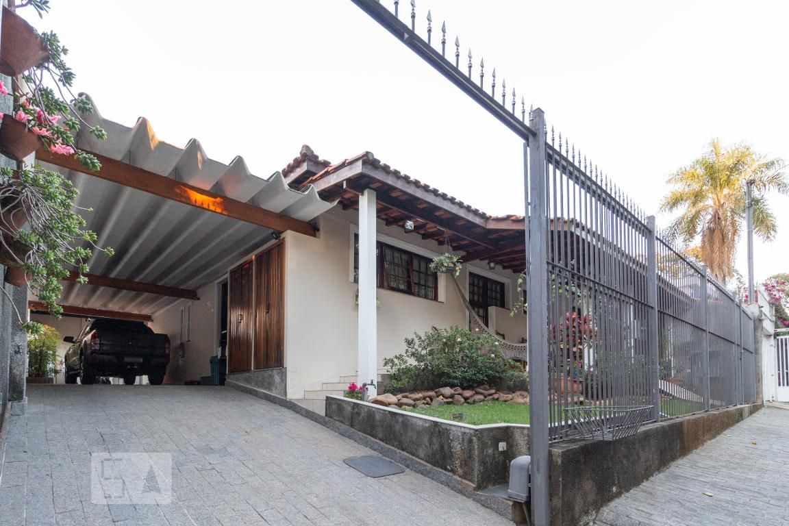 Casa, 3 quartos, 239 m² - Foto 48