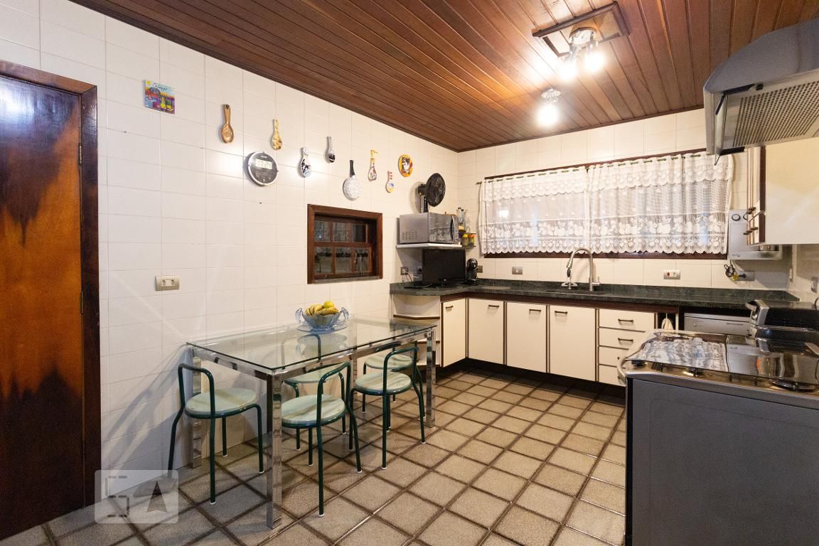 Casa, 3 quartos, 239 m² - Foto 31