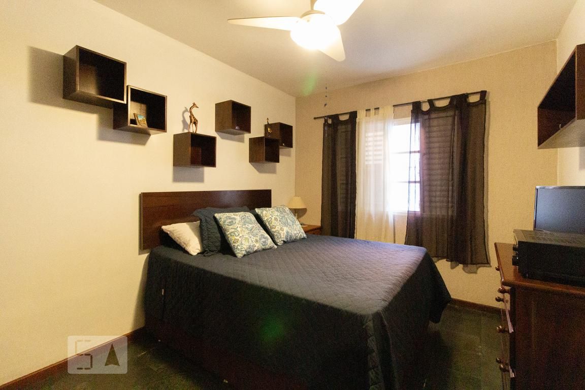 Casa, 3 quartos, 239 m² - Foto 13