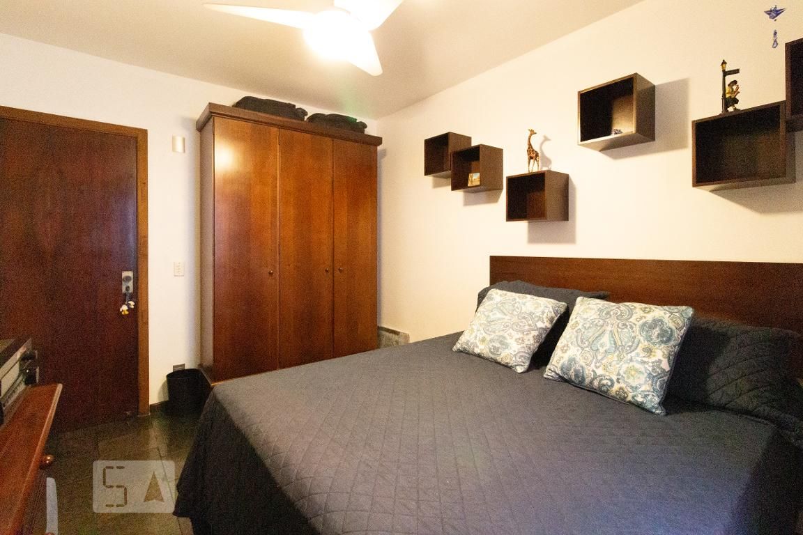 Casa, 3 quartos, 239 m² - Foto 15