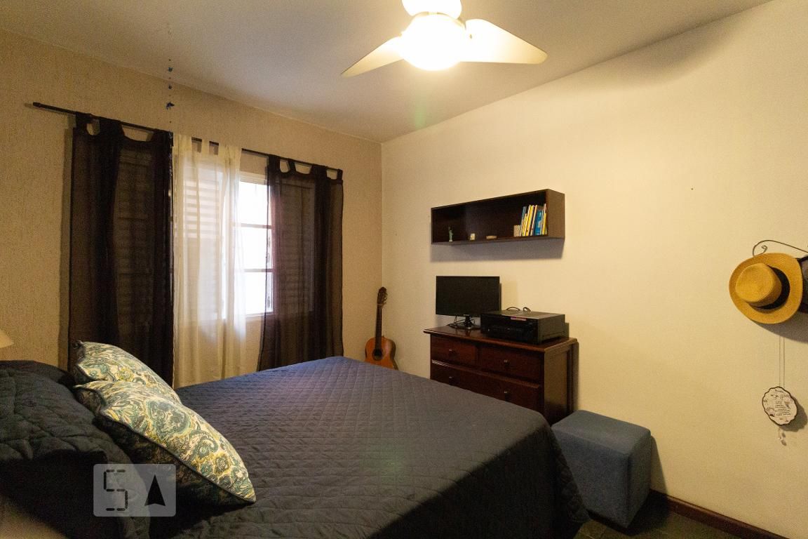 Casa, 3 quartos, 239 m² - Foto 14