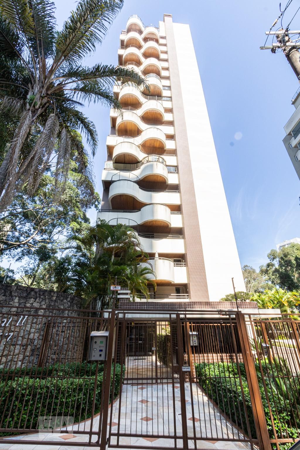 Apartamento, 3 quartos, 250 m² - Foto 81