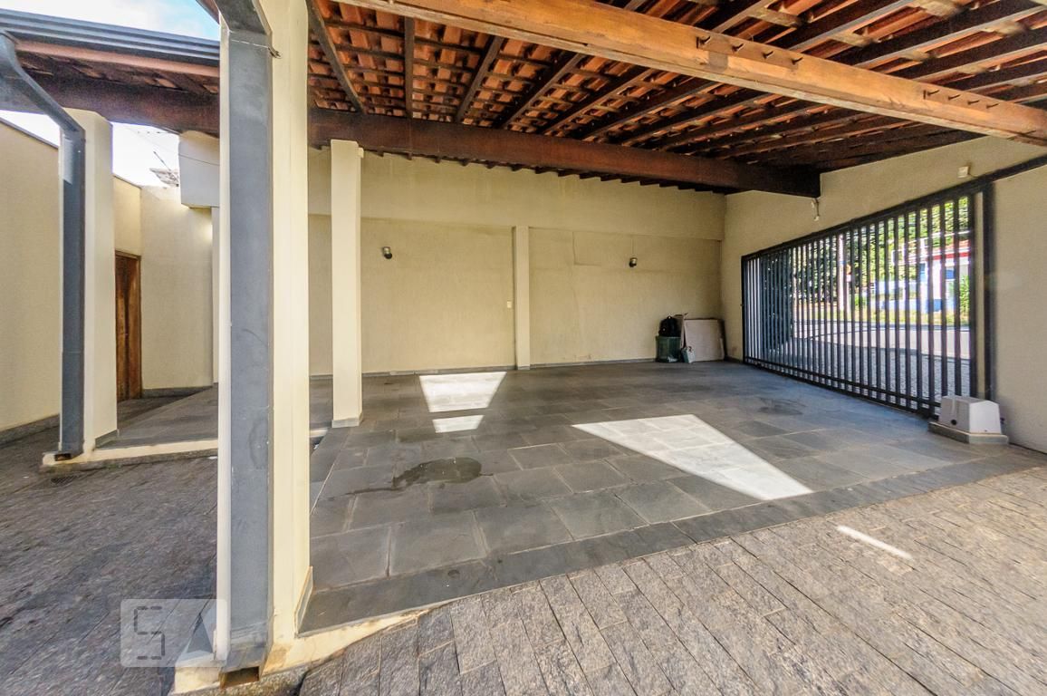 Casa à Venda - Jardim Flamboyant, 4 Quartos,  500 m2 em , Campinas - sp | SoloBR