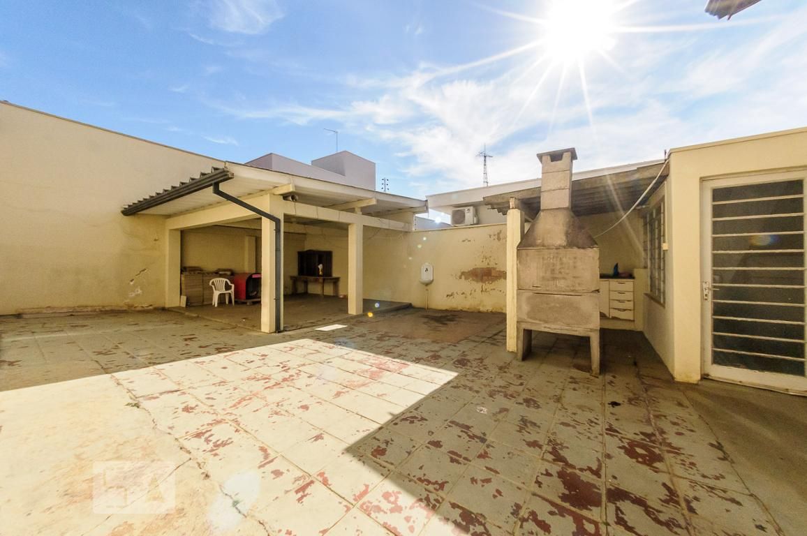 Casa à Venda - Jardim Flamboyant, 4 Quartos,  500 m2 em , Campinas - sp | SoloBR