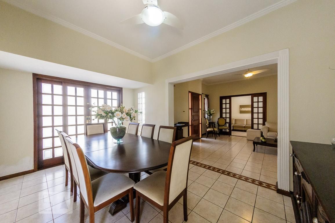 Casa à Venda - Jardim Flamboyant, 4 Quartos,  500 m2 em , Campinas - sp | SoloBR
