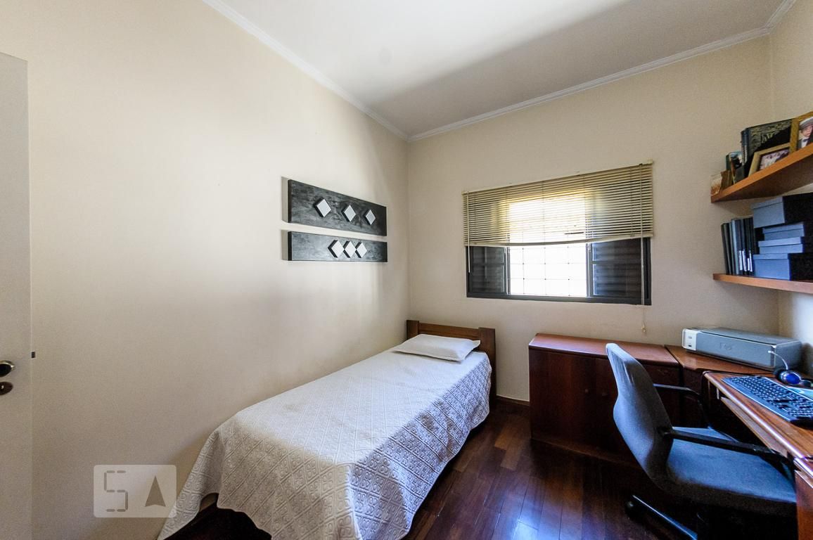 Casa à Venda - Jardim Flamboyant, 4 Quartos,  500 m2 em , Campinas - sp | SoloBR