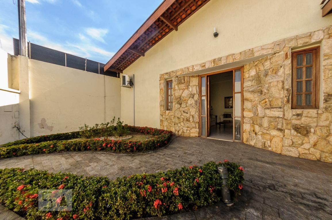 Casa à Venda - Jardim Flamboyant, 4 Quartos,  500 m2 em , Campinas - sp | SoloBR