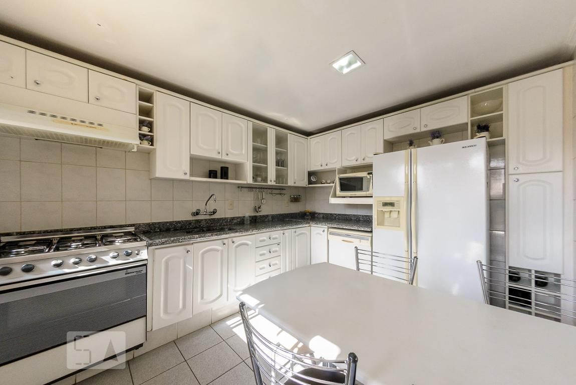 Casa à Venda - Jardim Flamboyant, 4 Quartos,  500 m2 em , Campinas - sp | SoloBR