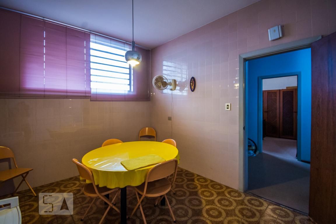 Casa à Venda - Guanabara, 4 Quartos,  440 m2 em , Campinas - sp | SoloBR