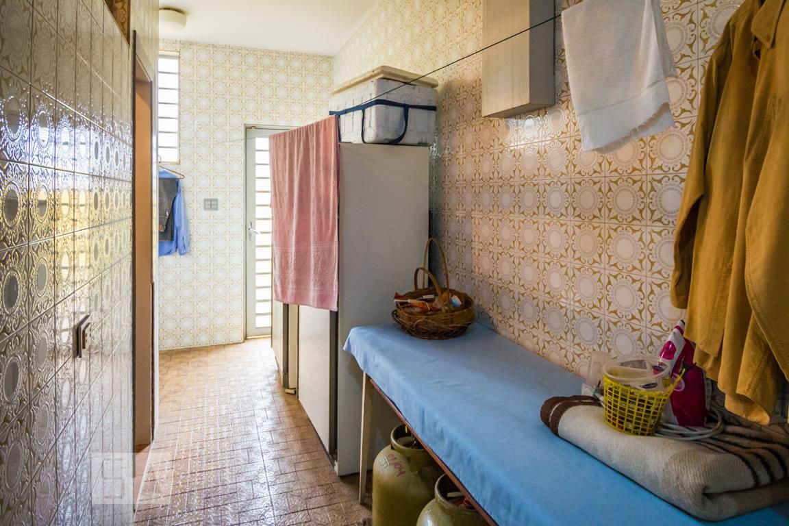 Casa à Venda - Guanabara, 4 Quartos,  440 m2 em , Campinas - sp | SoloBR