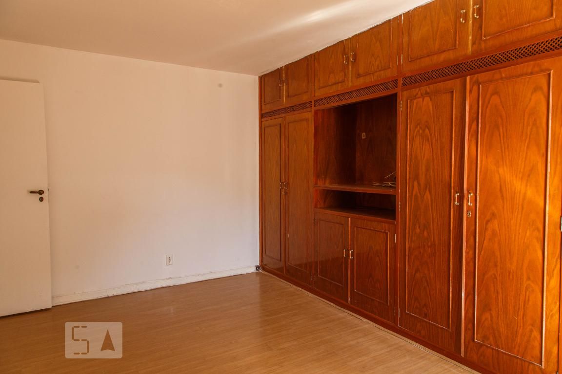 Casa, 4 quartos, 300 m² - Foto 16