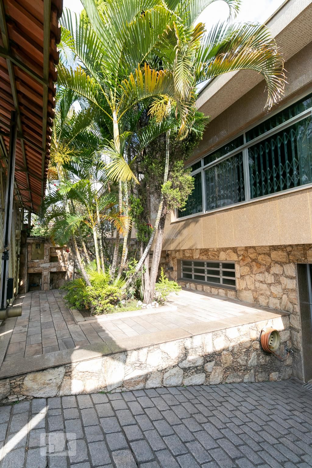 Casa, 4 quartos, 250 m² - Foto 44