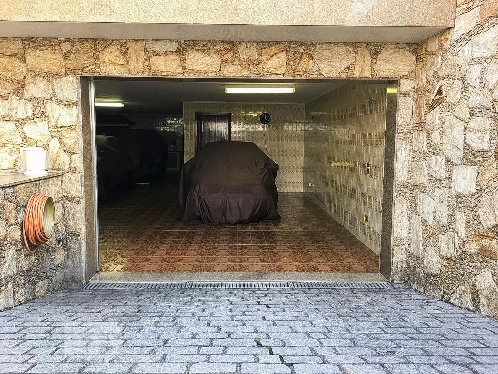 Casa, 4 quartos, 250 m² - Foto 33