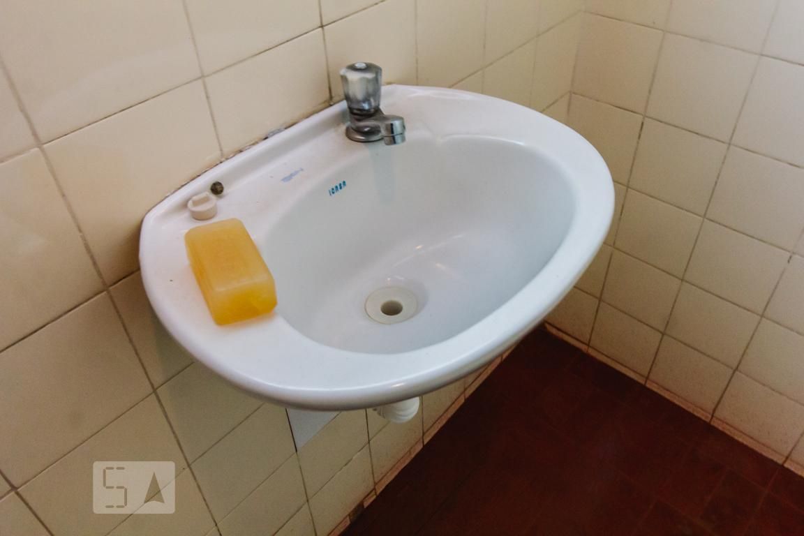 Casa, 1 quarto, 180 m² - Foto 11