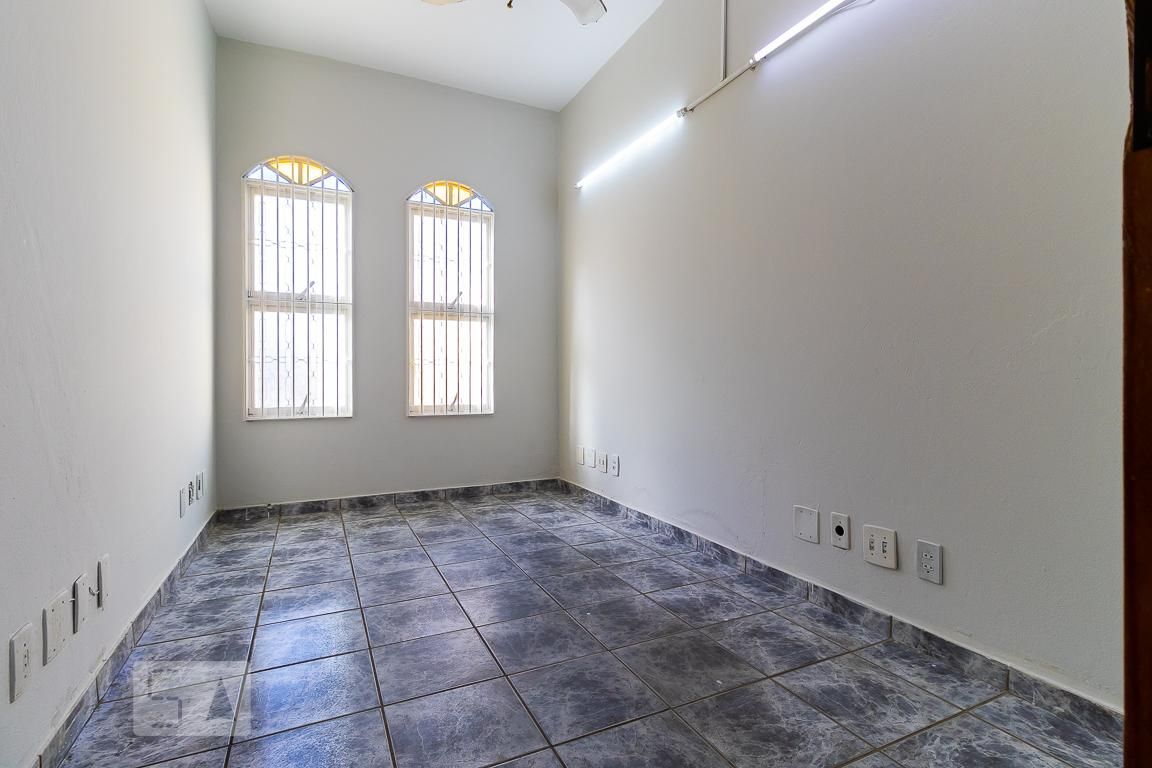 Casa à Venda - Guanabara, 5 Quartos,  186 m2 em , Campinas - sp | SoloBR