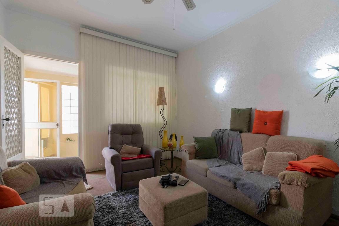 Casa, 3 quartos, 250 m² - Foto 1