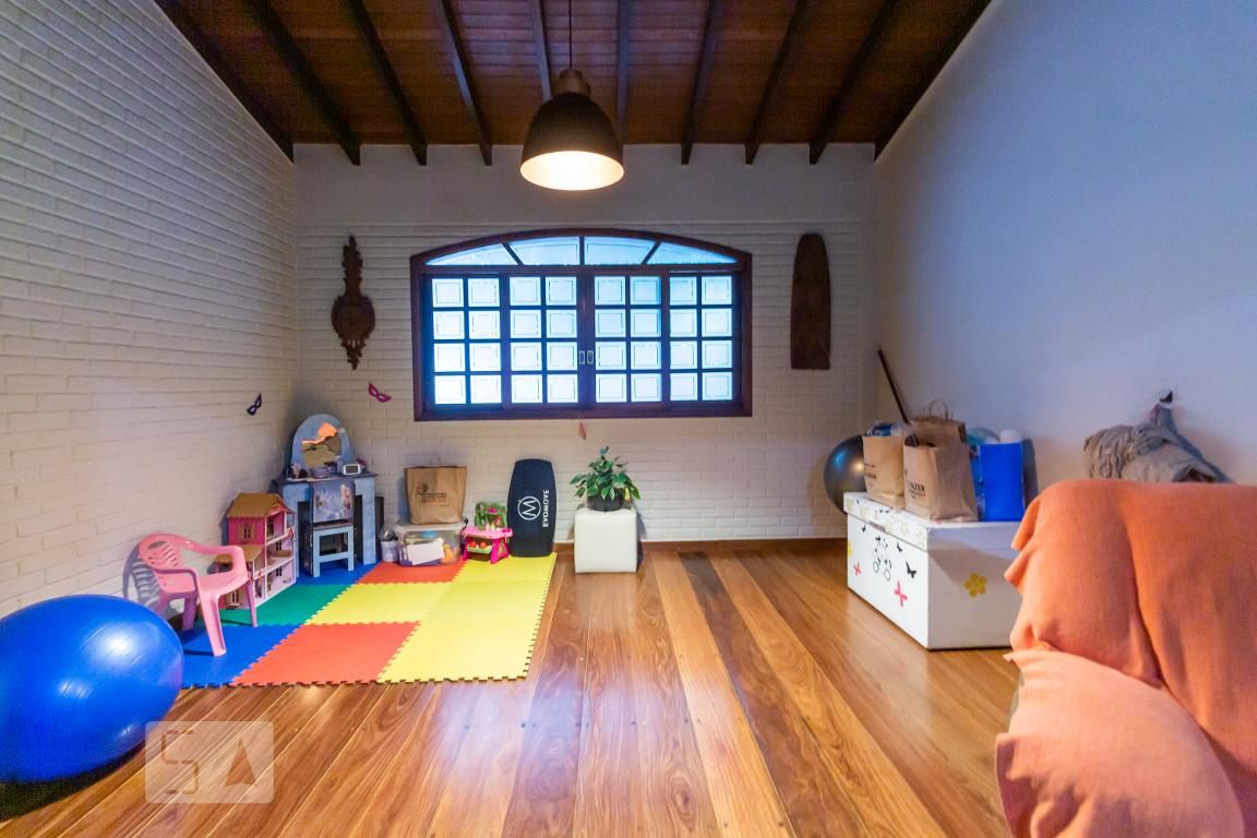 Casa, 4 quartos, 170 m² - Foto 2