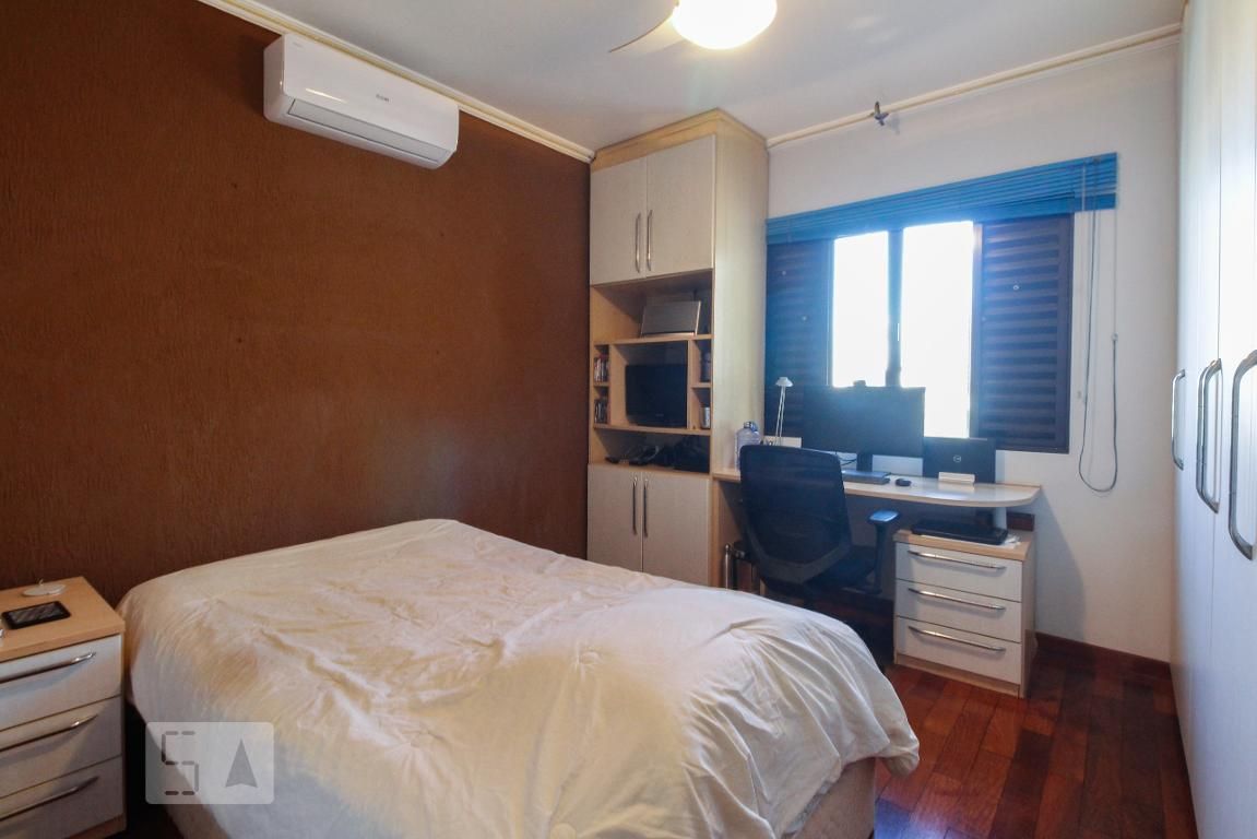 Casa, 3 quartos, 237 m² - Foto 28
