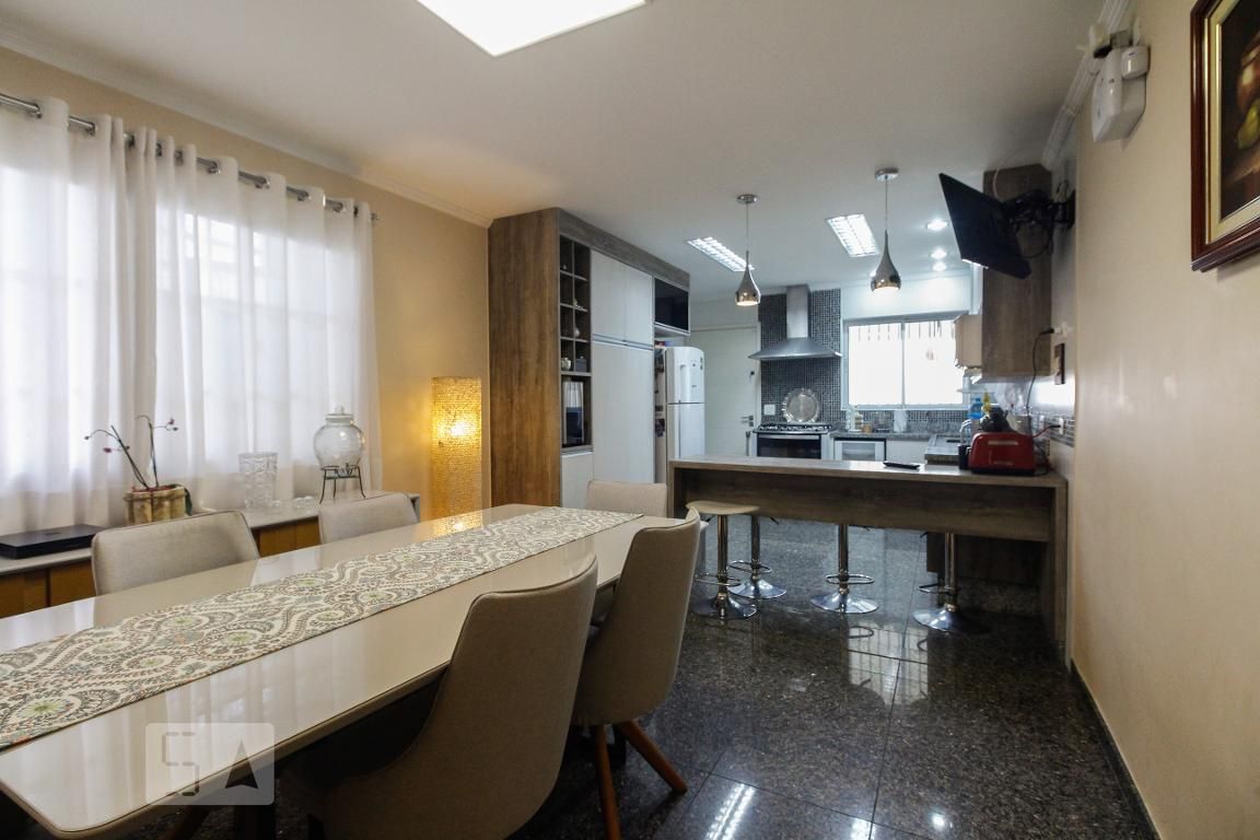 Casa, 3 quartos, 237 m² - Foto 35