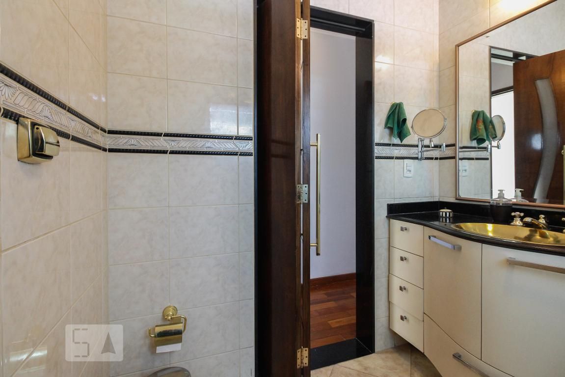 Casa, 3 quartos, 237 m² - Foto 19