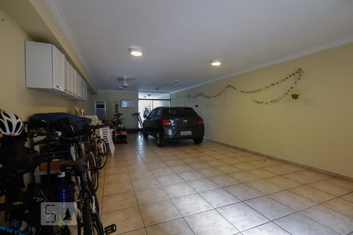 Casa, 3 quartos, 237 m² - Foto 47