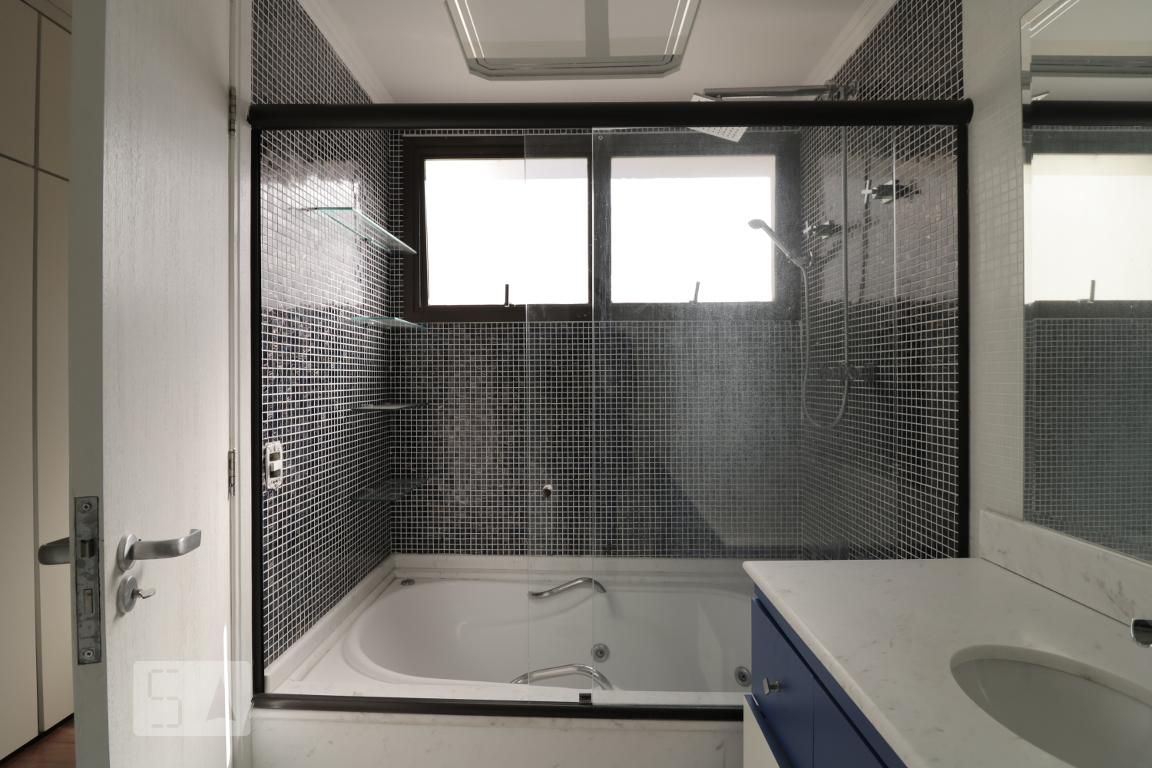 Apartamento, 3 quartos, 198 m² - Foto 42