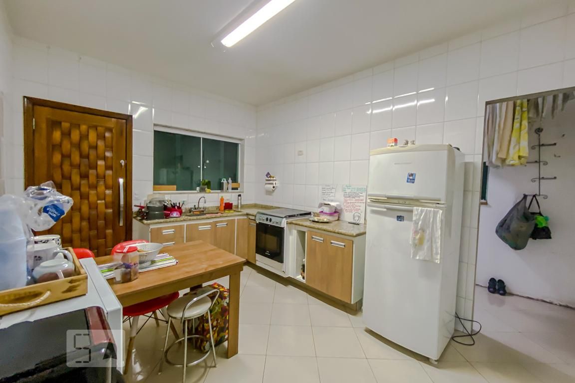 Casa, 3 quartos, 236 m² - Foto 46